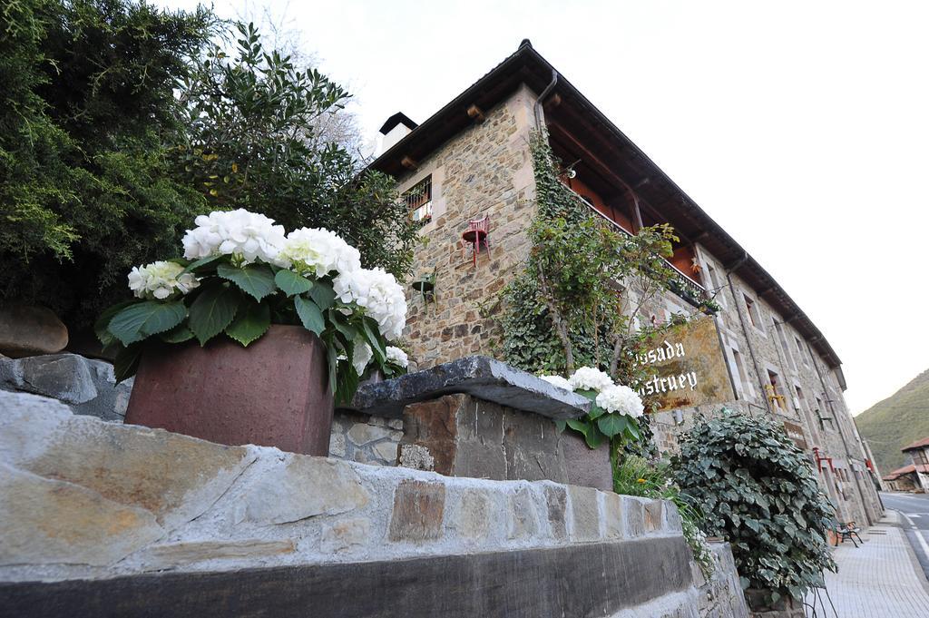 Posada Rural Bistruey Potes Ruang foto